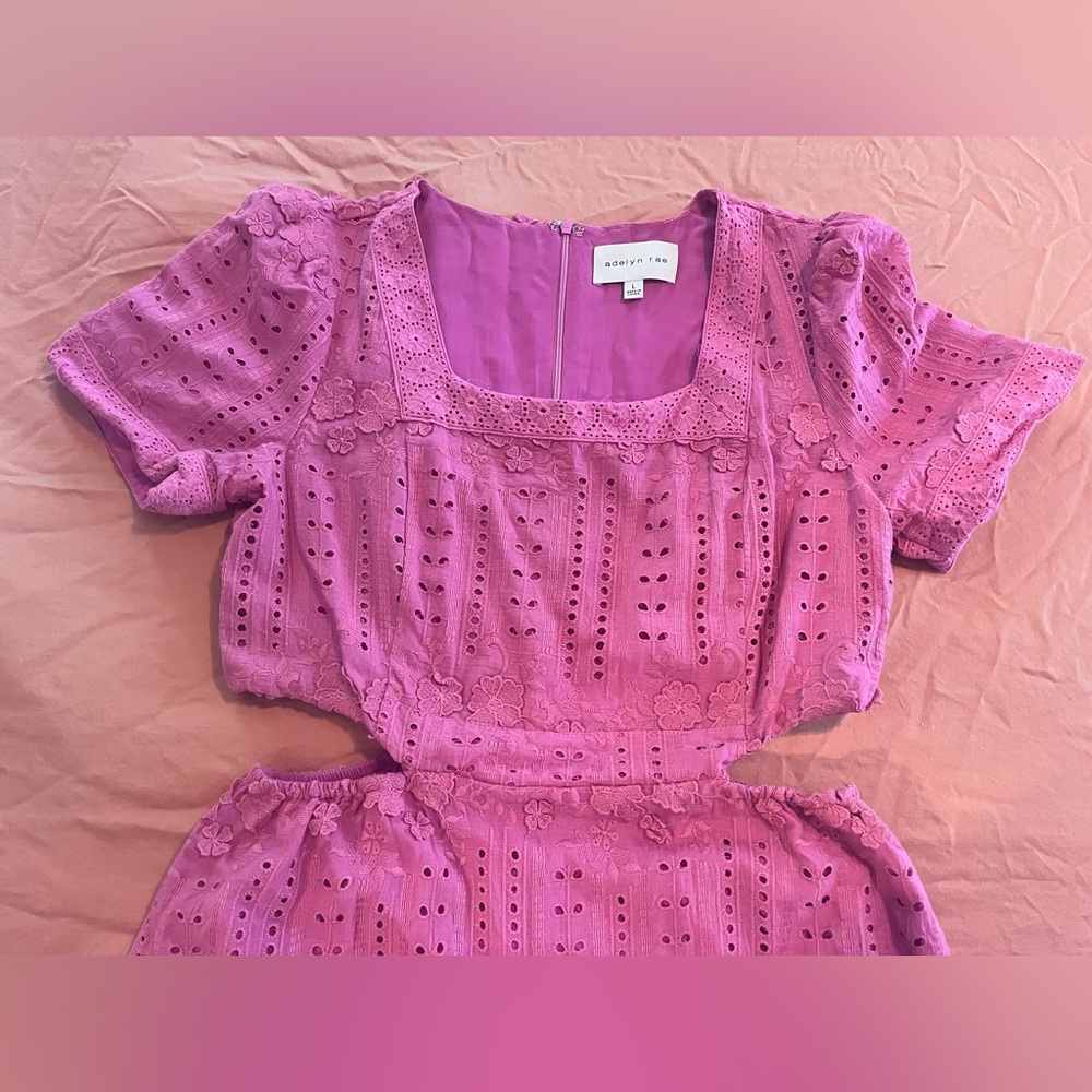 Adelyn Rae pink eyelet floral aplique dress worn once!